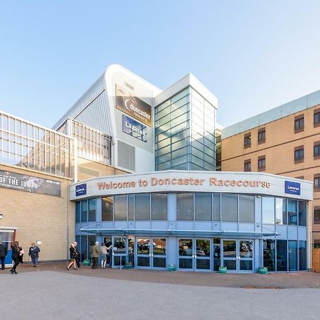The Urban Appartamento Doncaster Esterno foto